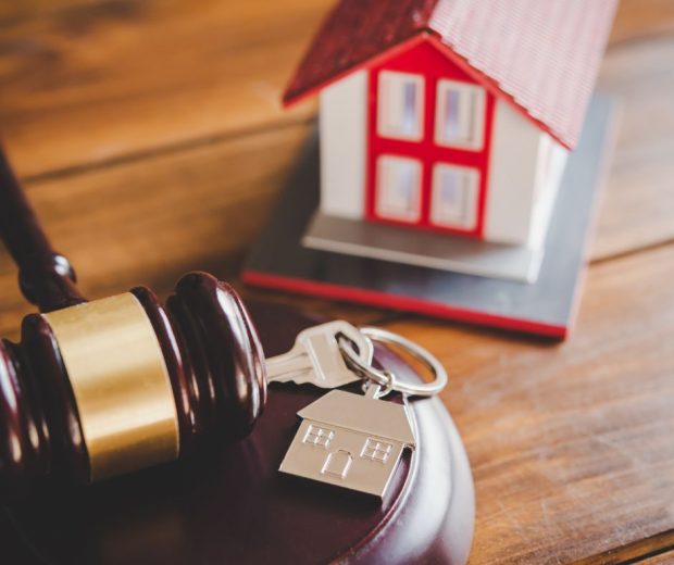 finding-and-buying-property-bargains-at-auction